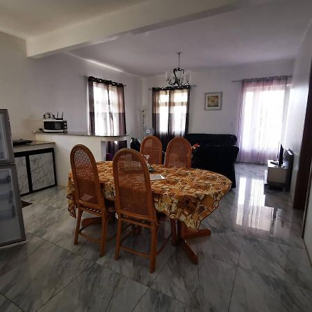 Residence Oak Petite Riviere Экстерьер фото