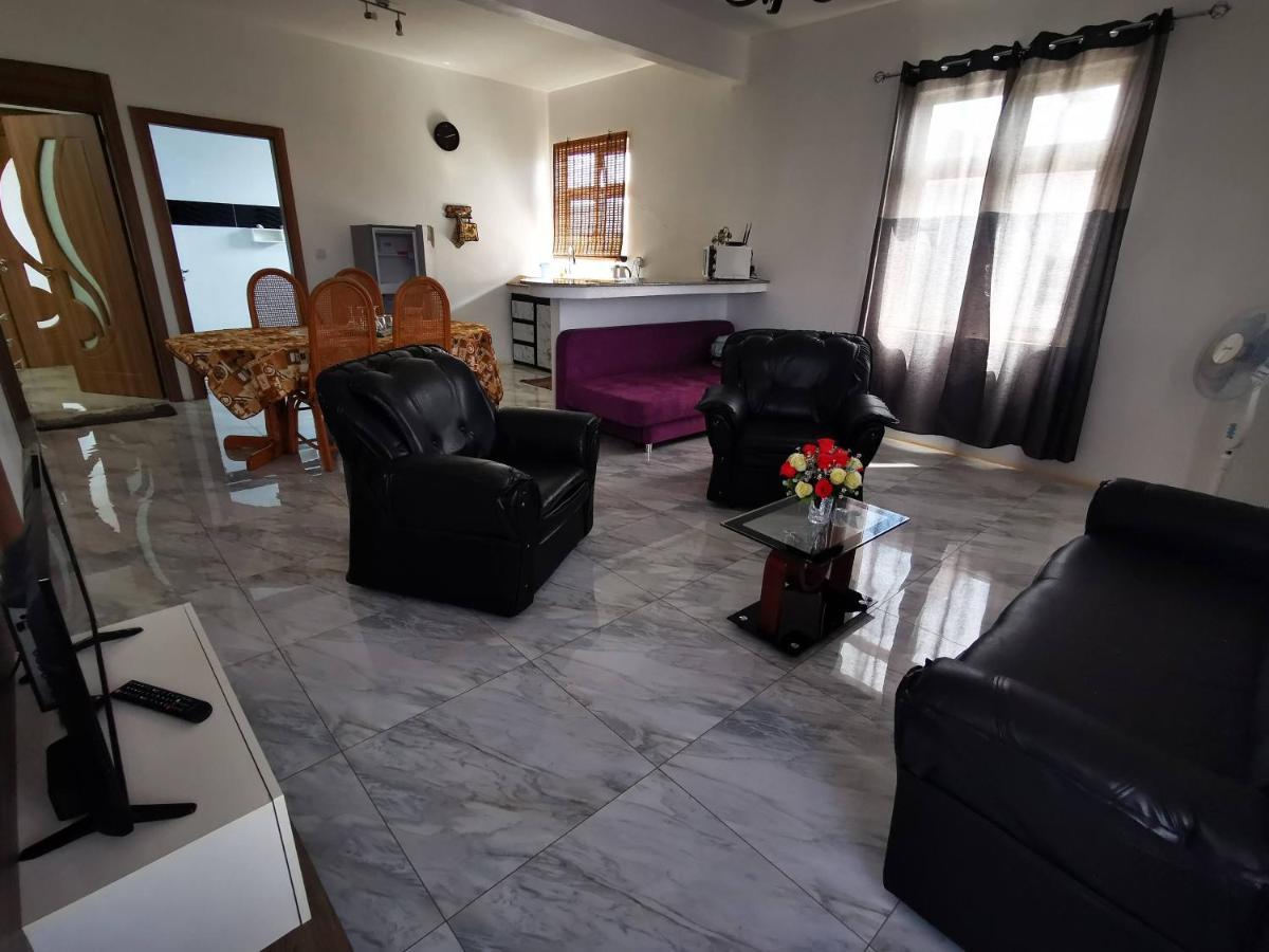 Residence Oak Petite Riviere Экстерьер фото